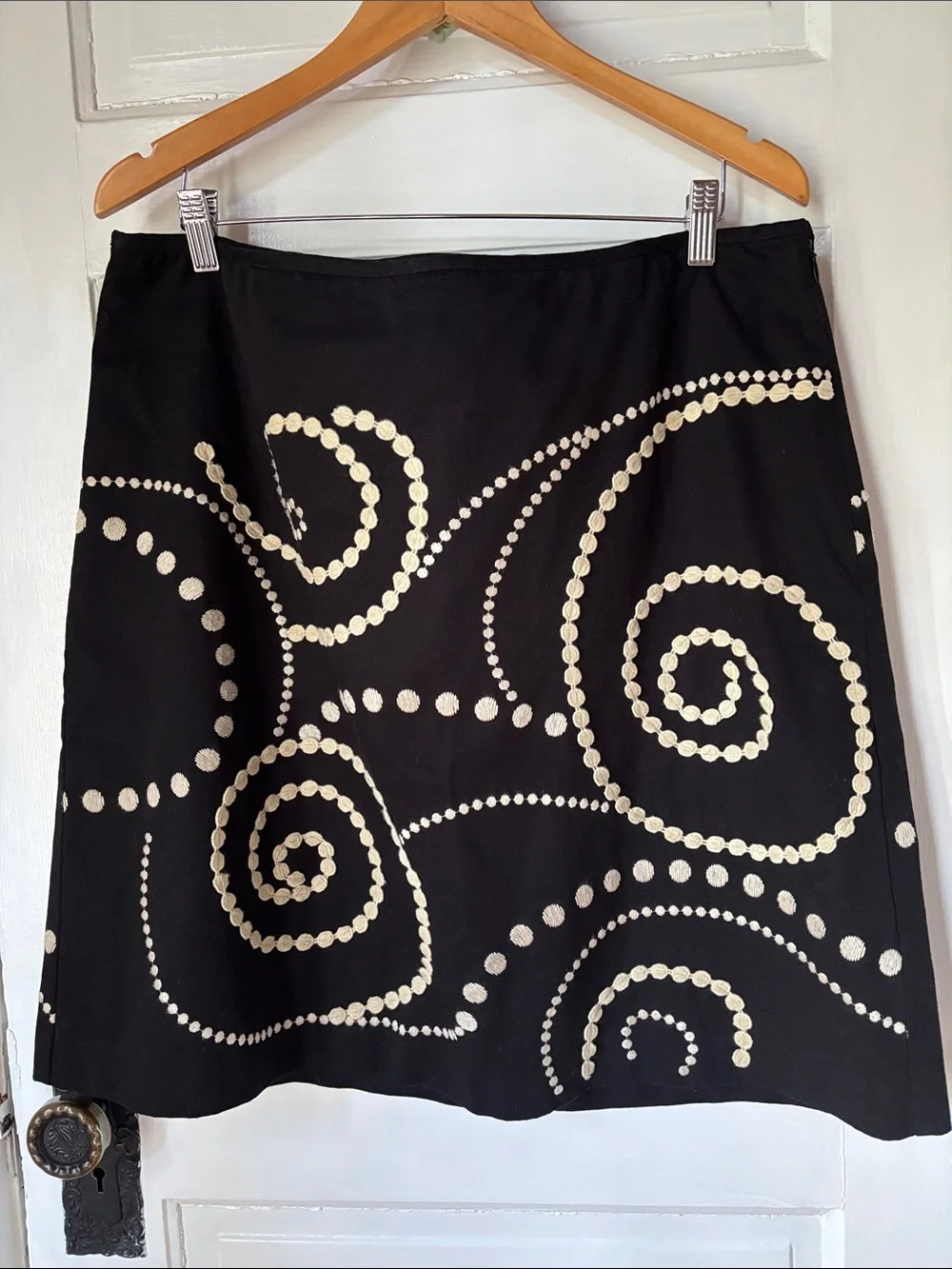 BOWDEN A- LINE EMBROIDERED SKIRT